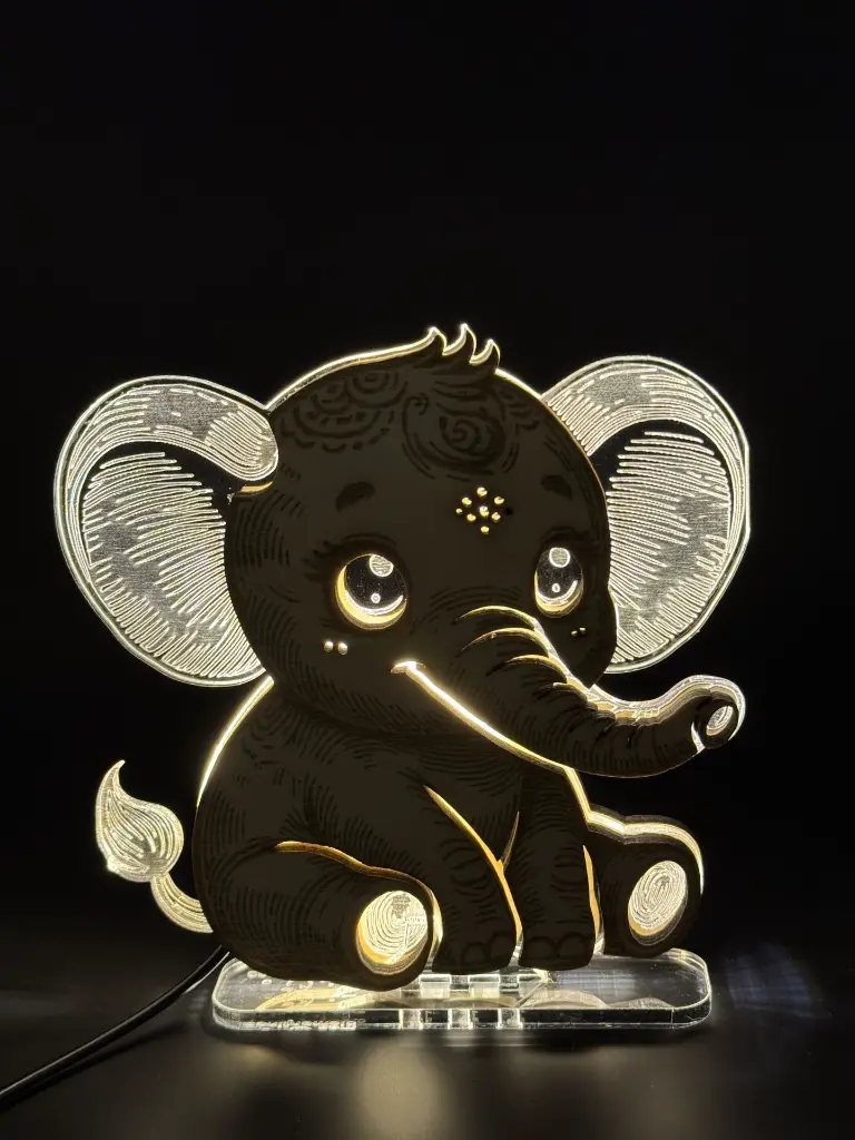 Éléphant nuit (1).webp